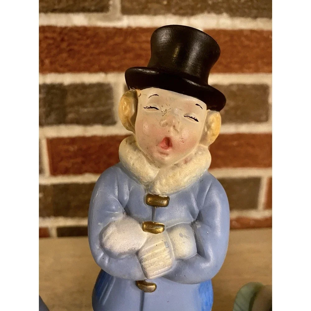 Vintage Ceramic Atlantic Mold Hand Painted Christmas Carolers Set 4 Holiday 9